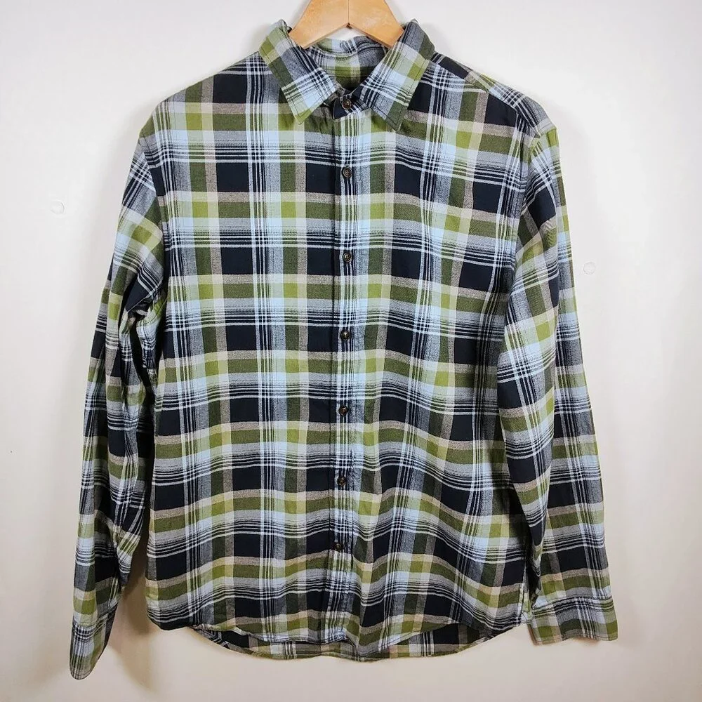 Banana Republic Men's Large‎ Luxe Flannel Grant Fit Plaid Long Sleeve Shirt